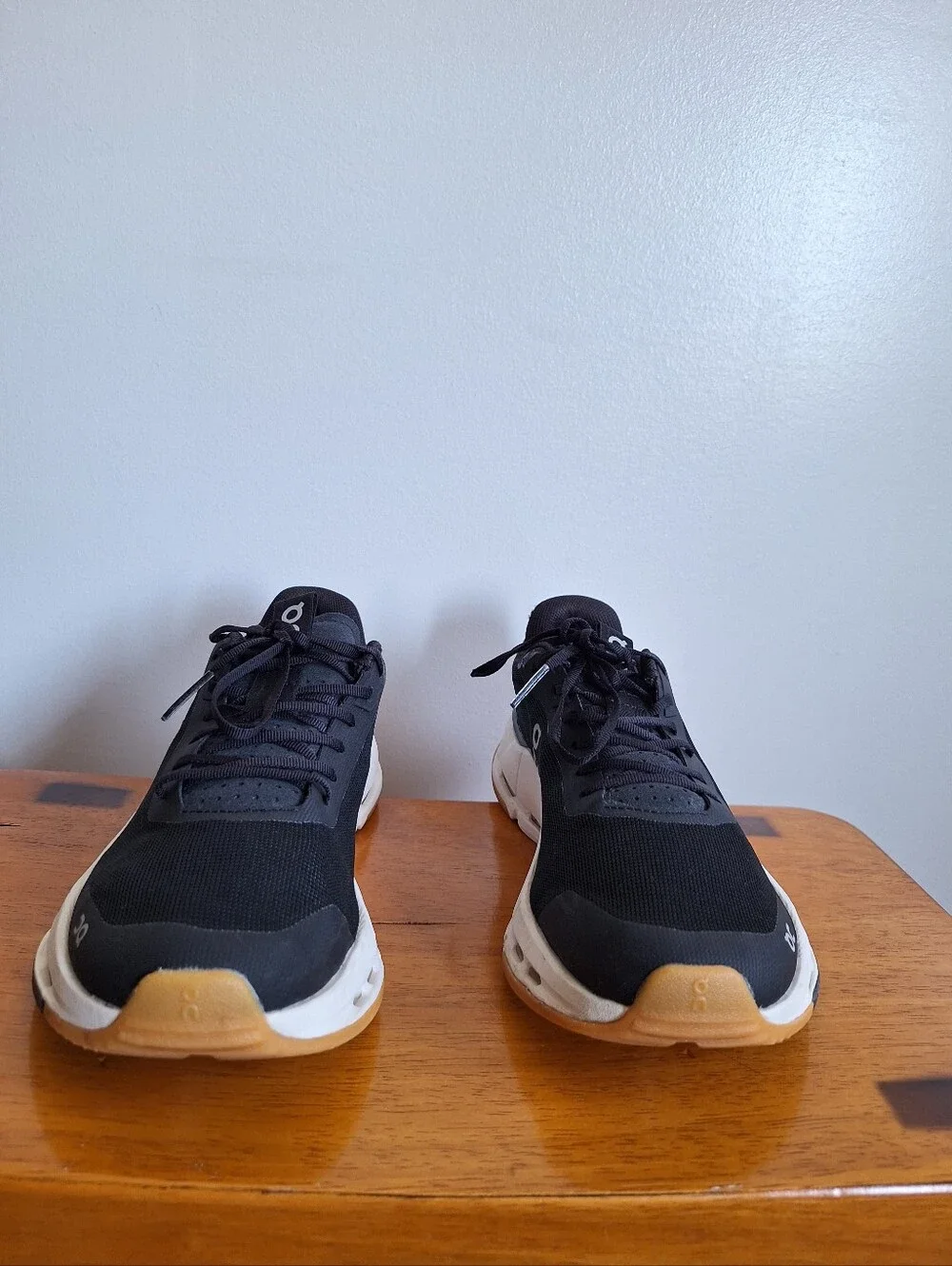 On Cloudnova Form 2 Women's Black/ Ivory Size 6.5
